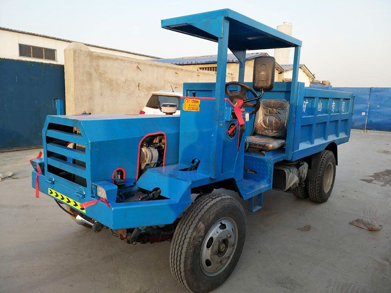 礦用運輸車12噸